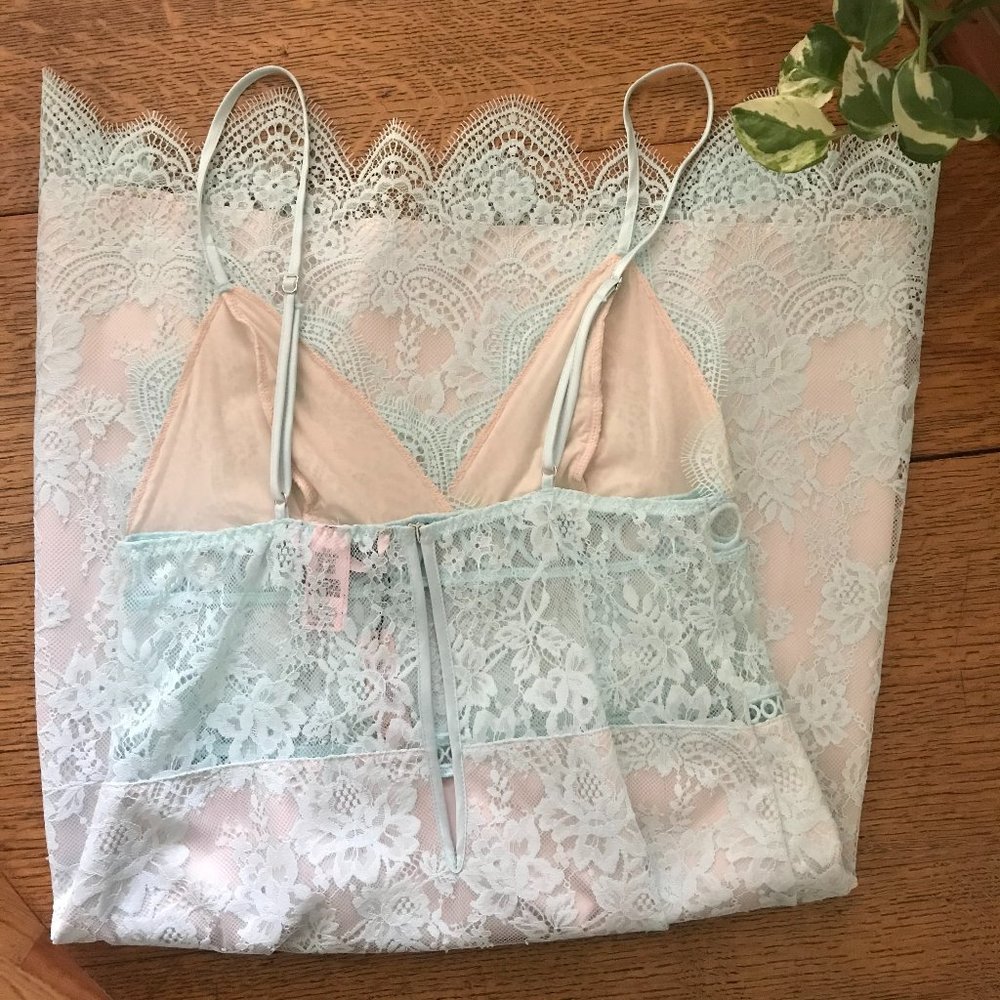 VS Eyelash Lace Slip Dress - Picture 4 of 6